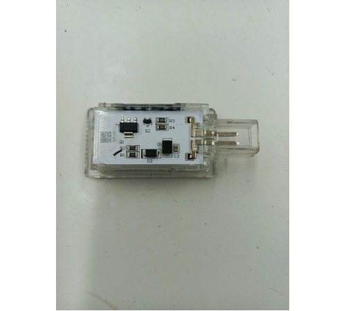 Плафон внутреннего освещения салона