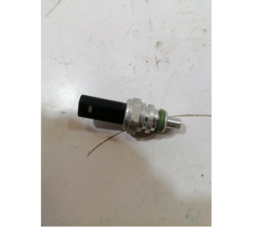 Датчик температуры охлаждающей жидкости