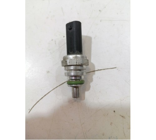 Датчик температуры охлаждающей жидкости