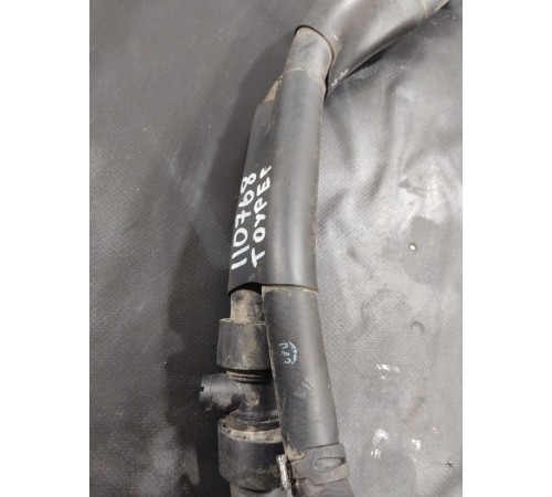 Патрубки заднего отопителя печки