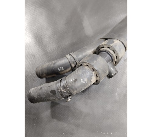 Патрубки заднего отопителя печки