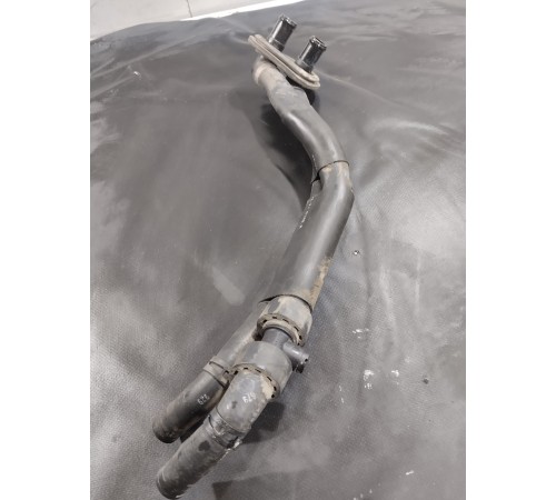 Патрубки заднего отопителя печки