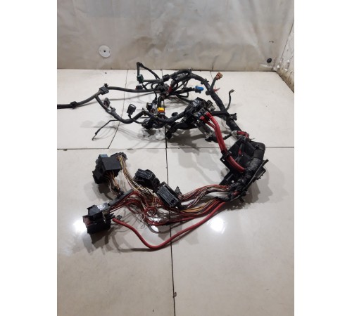 Электропроводка моторного отсека