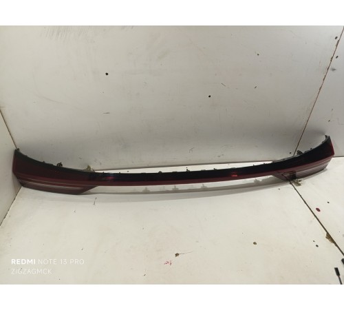 Фонарь задний центральный