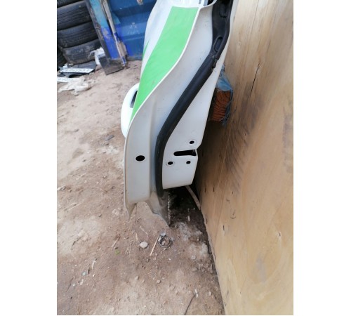 Дверь задняя левая