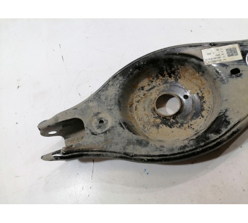 Рычаг задний правый нижний под пружину