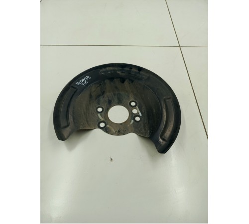 Пыльник тормозного диска задний правый