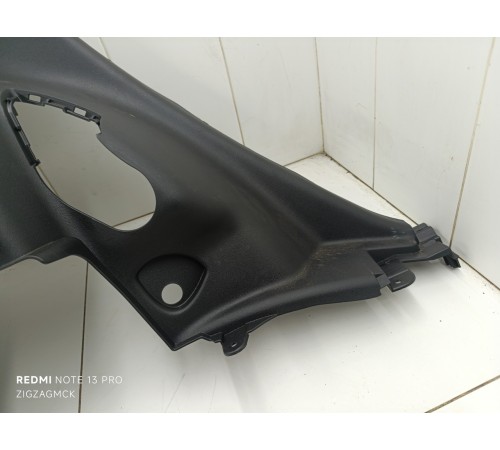 Обшивка багажника левая