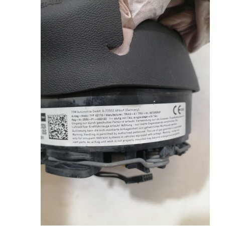 Подушка безопасности водителя