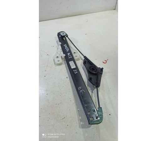 Стеклоподъемник (задний правый)