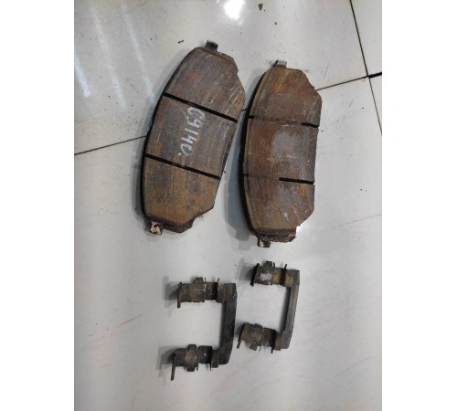 Колодки тормозные (передние)