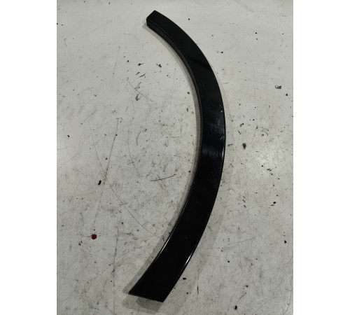 Молдинг крыла задний правый