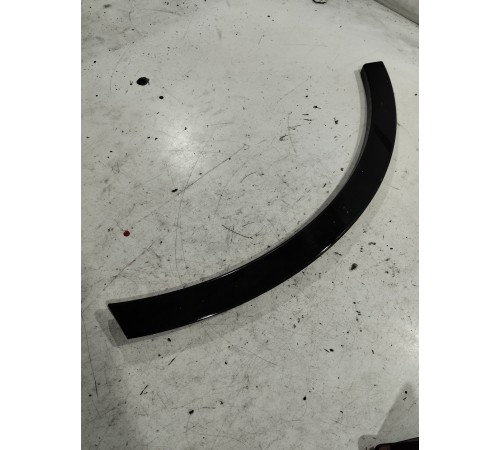 Молдинг крыла задний правый