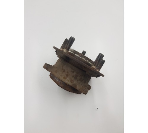 Ступица передняя правая