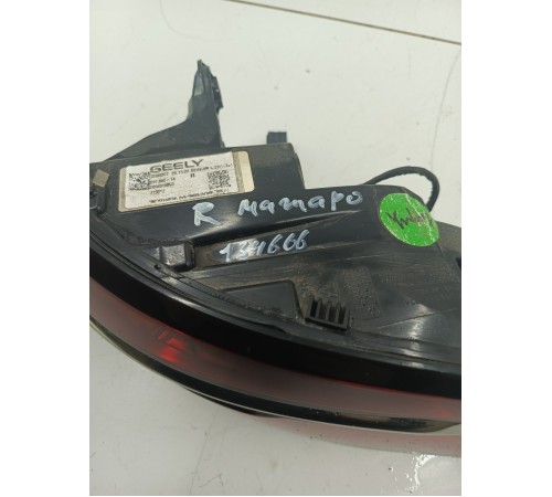 Фонарь задний правый