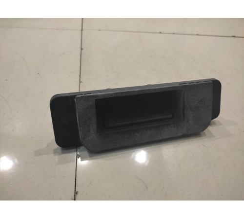 Ручка открывания багажника