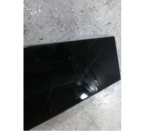 Внешняя центральная стойка правая