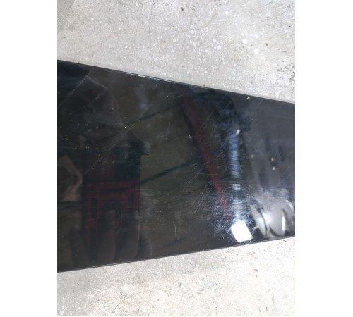 Внешняя центральная стойка правая