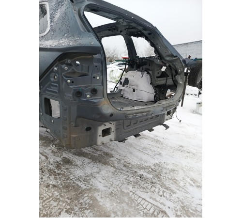 Задняя панель кузова