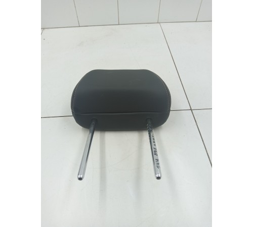 Подголовник передний левый