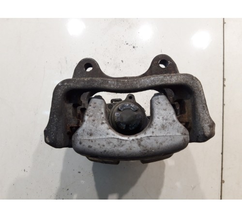 Суппорт (задний, правый)