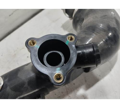 Патрубок интеркулера