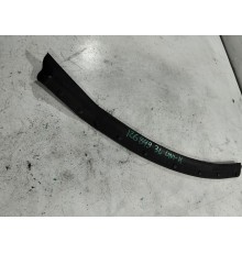 Уплотнитель арки крыла задний левый