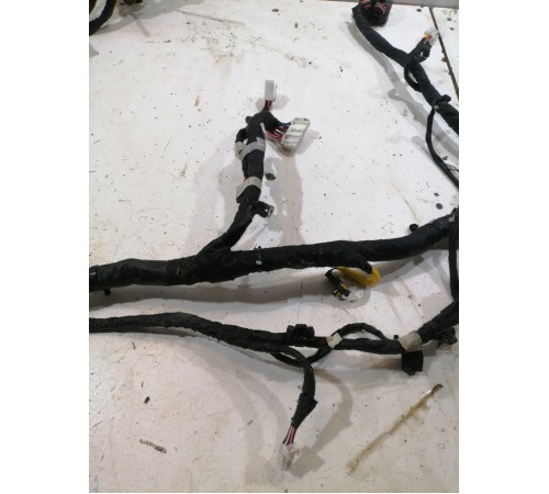 Электропроводка под торпедо