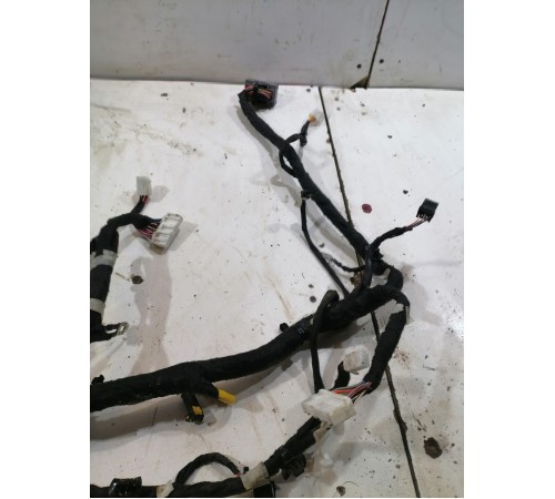 Электропроводка под торпедо