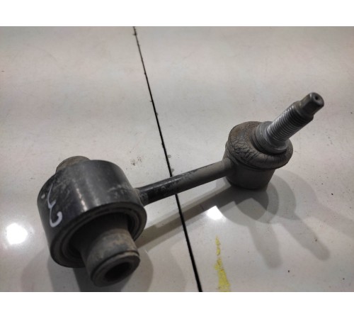 Стойка стабилизатора(задняя правая)