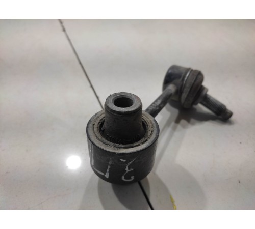 Стойка стабилизатора(задняя правая)