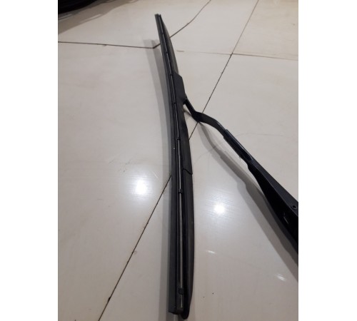 Поводок стеклоочистителя(левый)