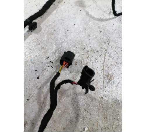 Электропроводка двери задняя левая
