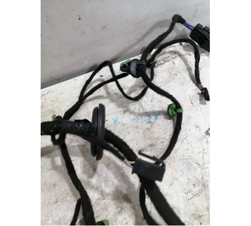 Электропроводка двери задняя левая