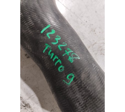 Патрубок интеркулера