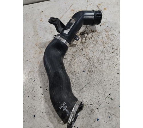 Патрубок интеркулера