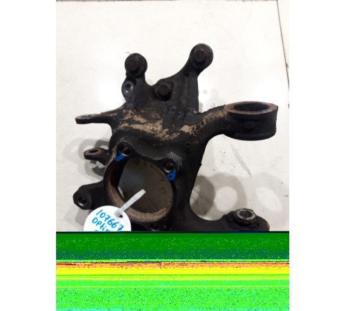 Кулак поворотный(задний правый)