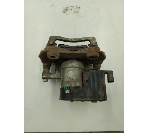 Суппорт задний правый