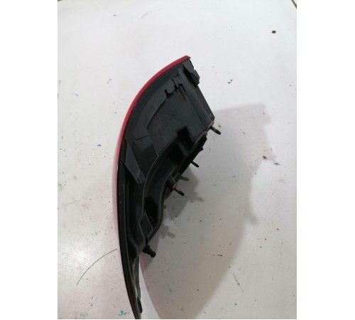 Фонарь задний левый наружний