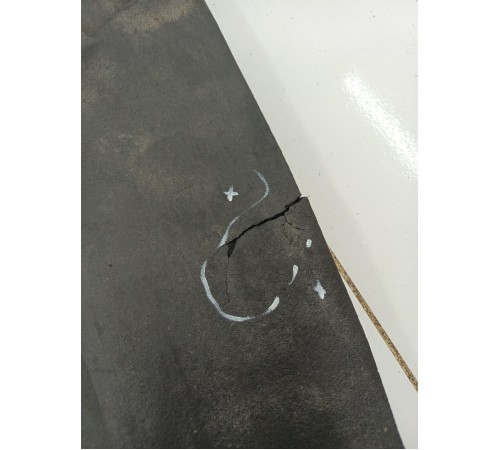 Пыльник крыла передний правый