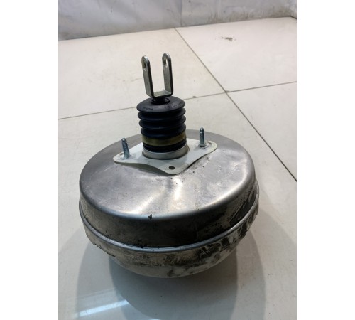 Вакуумный усилитель тормозов