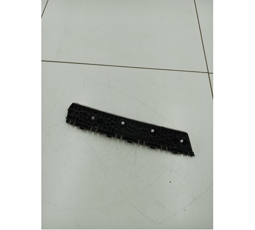 Кронштейн заднего бампера левый