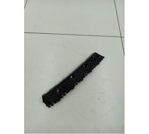 Кронштейн заднего бампера левый