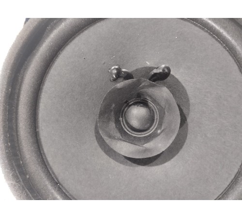 Динамик передний