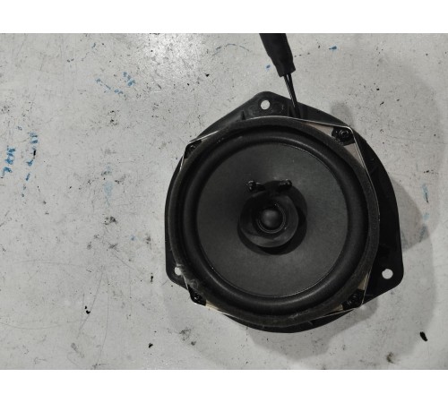 Динамик передний