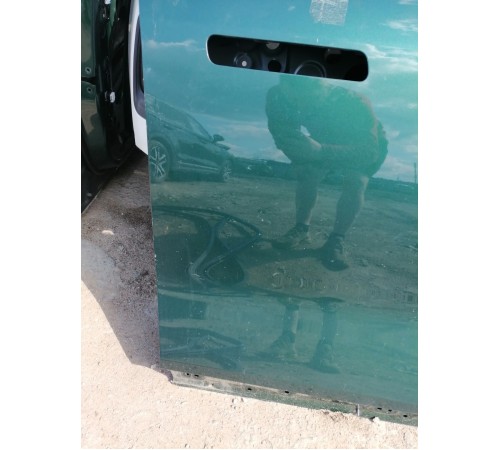 Дверь передняя правая