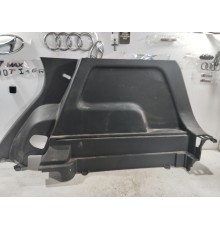 Обшивка багажника правая