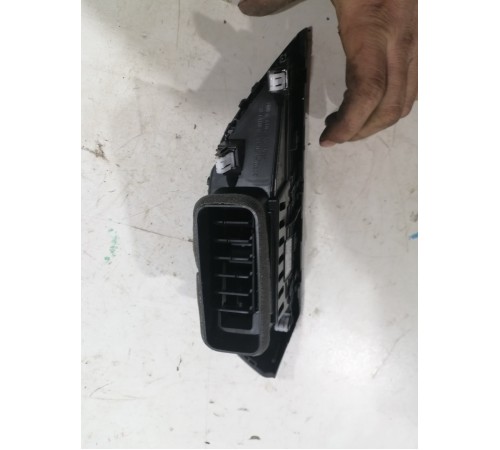 Воздуховод передний левый