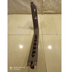 Накладка порога передняя левая