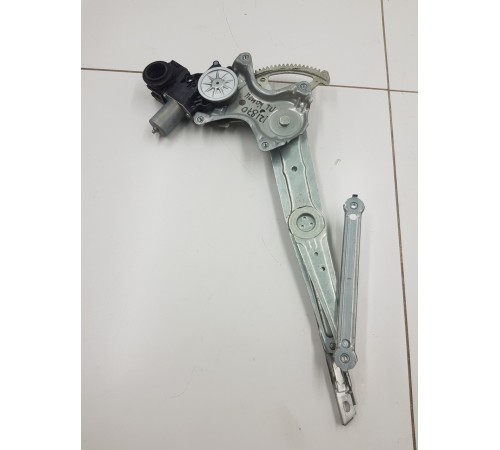 Стеклоподъемник передний левый